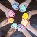 1906-Playfoam-8-col-hands_sh_web.webp