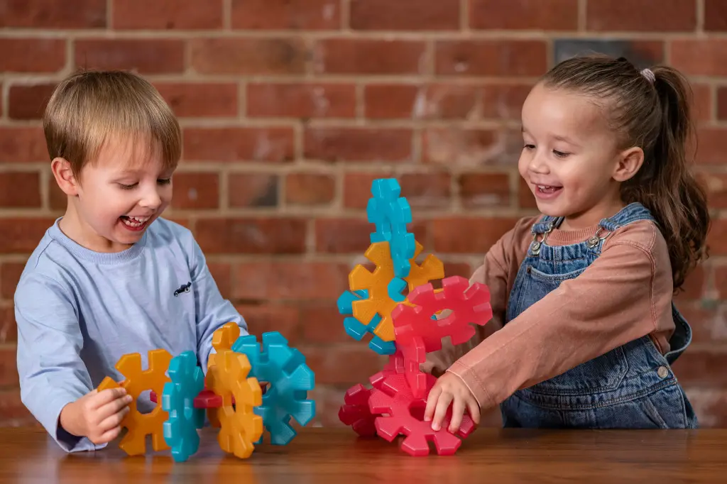 81-1020T-translucent-my-first-octoplay-class-set[4].webp