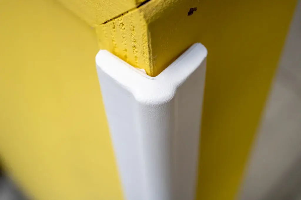 Corner-Guard-Plus-white-vertical-6.webp