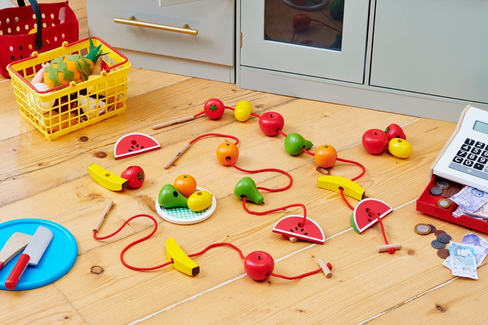 LES FRUITS A LACER
