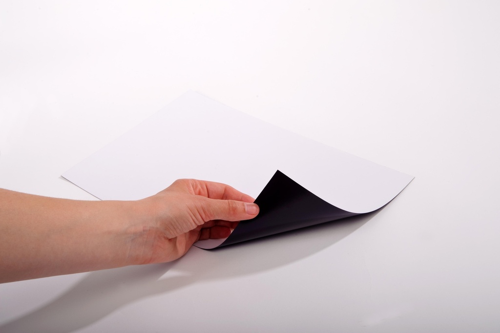 FEUILLE MAGN.BLANCHE A4, LOT DE 5