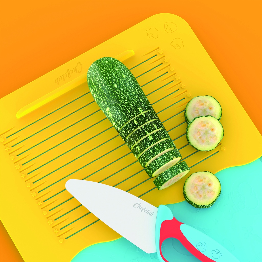 PLANCHE A DECOUPER CHEF CLUB KIDS* NOUVEAU