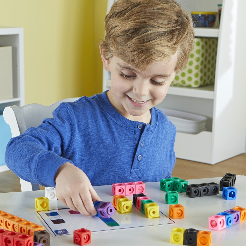 MULTICUBES, KIT D'ACTIVITES