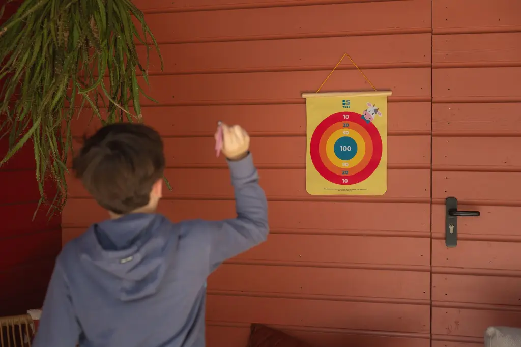 ga489_outdoor_3.webp