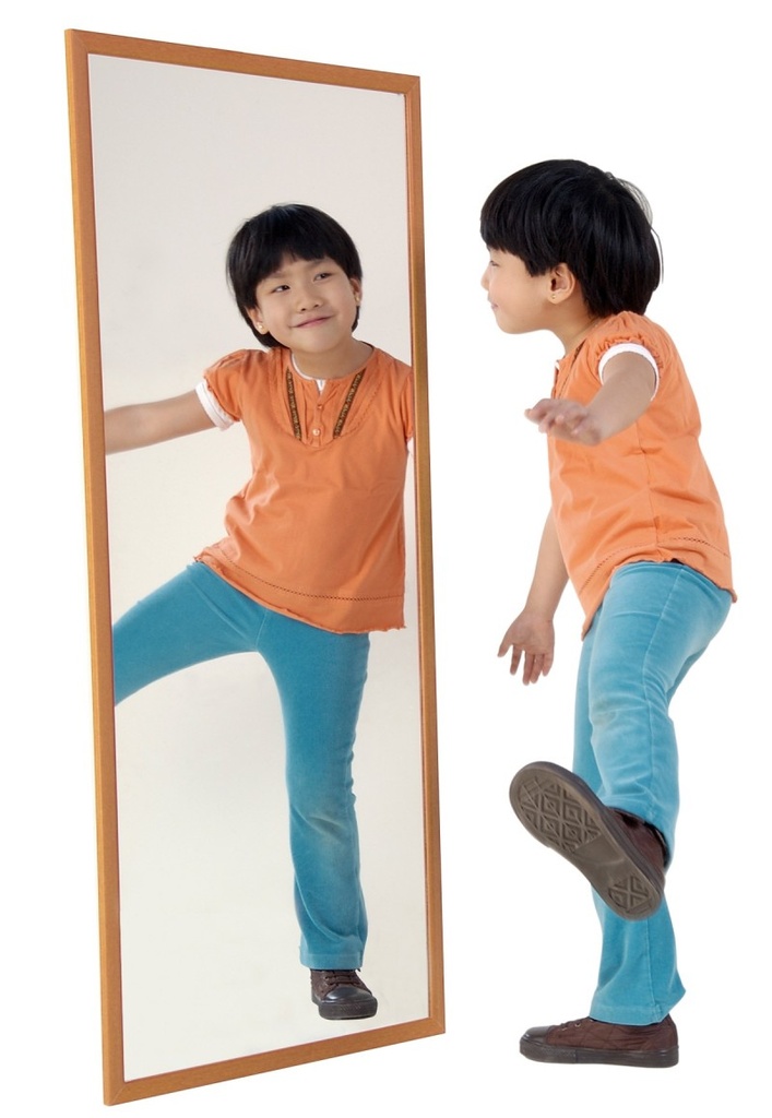 MIROIR INCASSABLE AVEC CADRE EN BOIS NATUREL