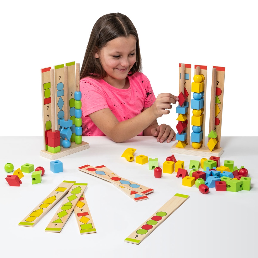 SHAPES AND COLORS WORKSHOP