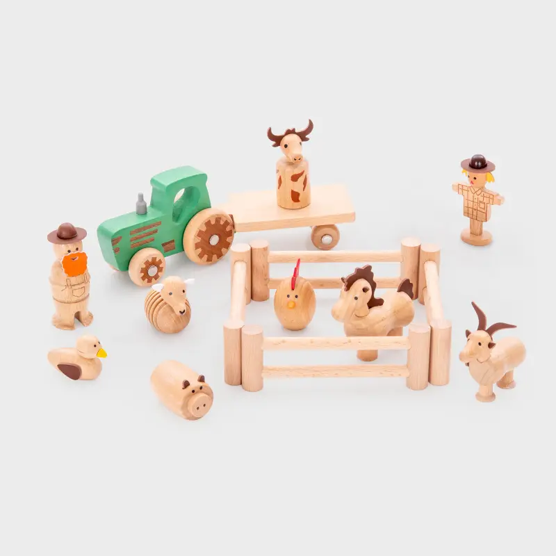 FIGURINES EN BOIS FERME