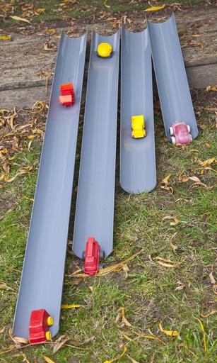 [6789] GUTTER DRAINS, SET OF 4